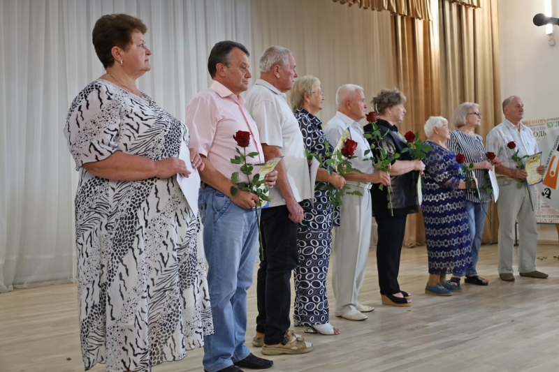 У Жмеринці працівників медицини привітали з професійним святом: відео