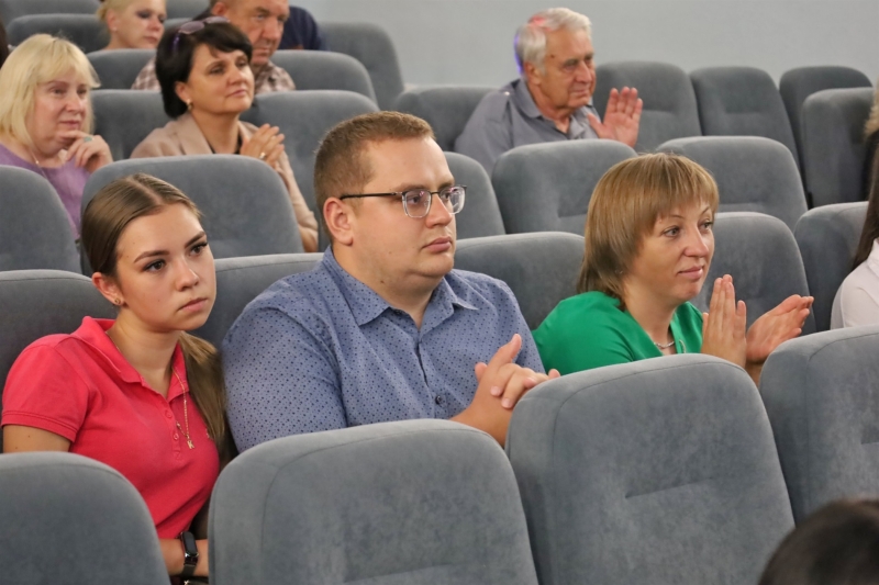 У Жмеринці працівників медицини привітали з професійним святом: відео