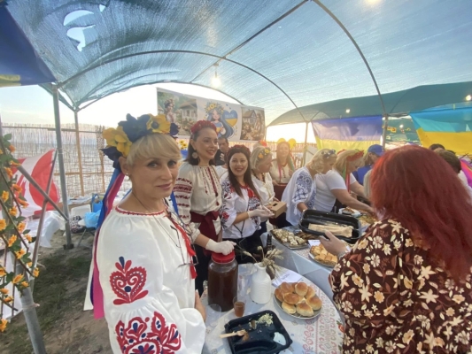 На благодійному фестивалі у Салоніках представили український стенд