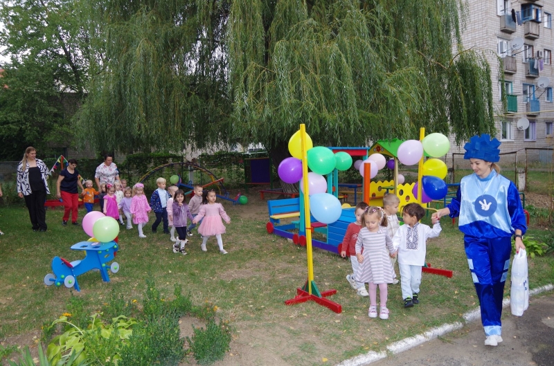 Маленькі мешканці Ладижина отримали новий майданчик для ігор