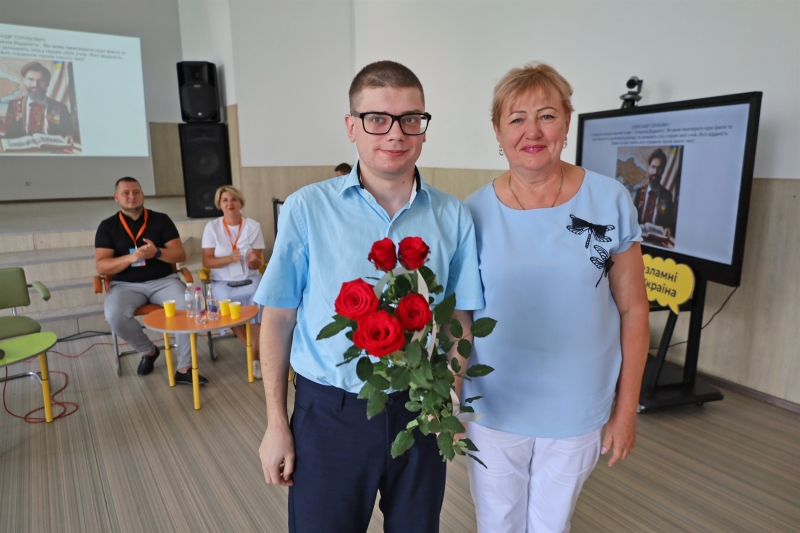 Серпнева конференція освітян у Жмеринці: обмін ідеями, досвідом та нагороди