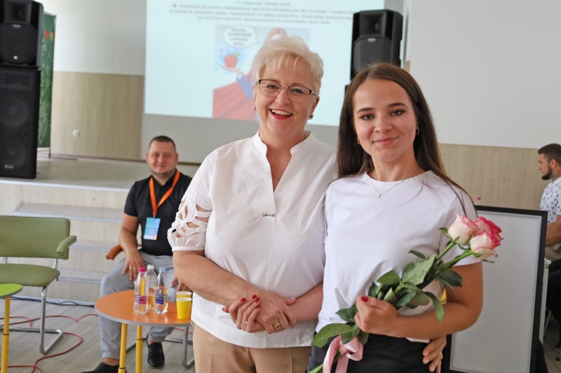 Серпнева конференція освітян у Жмеринці: обмін ідеями, досвідом та нагороди