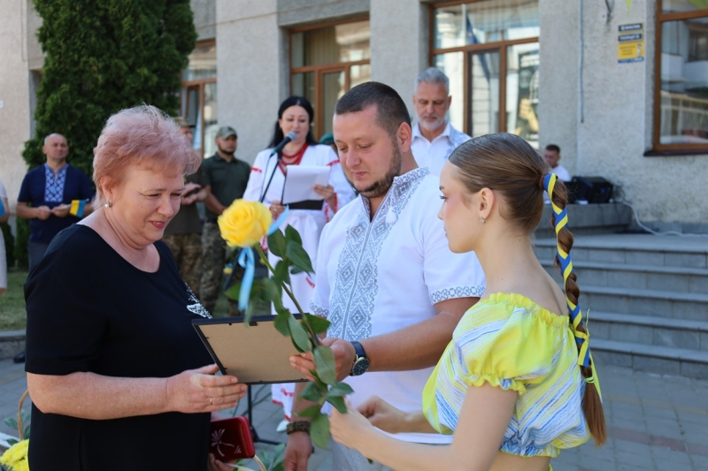 У Жмеринці відзначили 28 річницю Конституції України