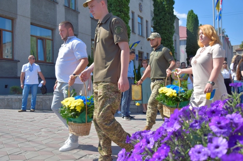 У Жмеринці відзначили 28 річницю Конституції України