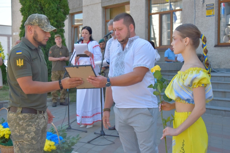 У Жмеринці відзначили 28 річницю Конституції України