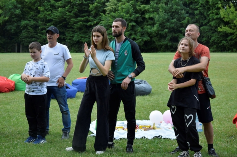 У Жмеринці в День батька влаштували активний сімейний відпочинок для татусів: відео 