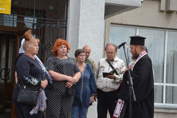 Сьогодні у Хмільнику віддали шану загиблому Герою Юрію Березі