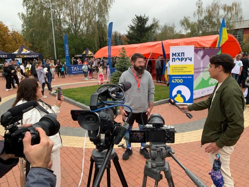 У Ладижині під час забігу Run 4 Victory зібрали гроші на РЕБ та встановлювали особисті рекорди