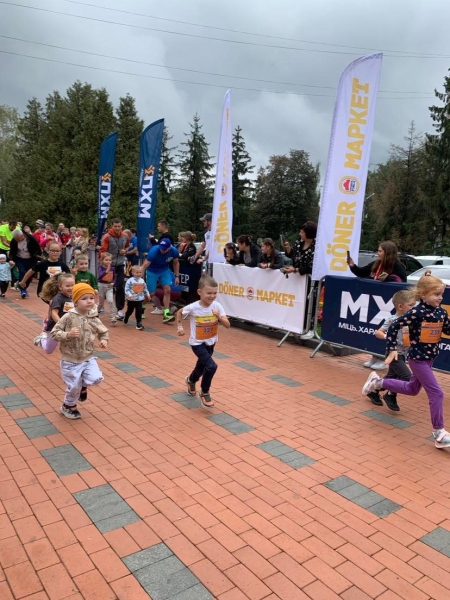 У Ладижині під час забігу Run 4 Victory зібрали гроші на РЕБ та встановлювали особисті рекорди