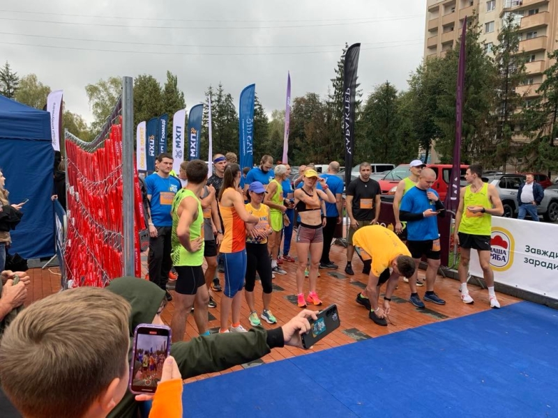 У Ладижині під час забігу Run 4 Victory зібрали гроші на РЕБ та встановлювали особисті рекорди